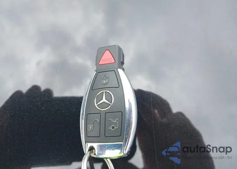 2017 Mercedes-Benz Glc 300 4Matic from USA, damaged, VIN WDC0G4KB3HF124395